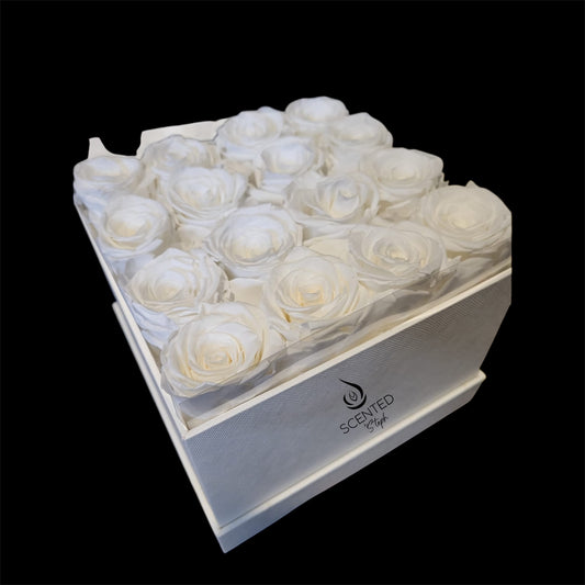 FOREVER ROSES BOUQUET (Square Gift Box)